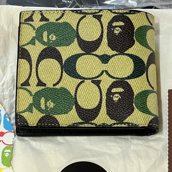 NWT COACH x BAPE SIGNATURE CANVAS W/APE HEAD BLACK COPPER/CAMO COIN MENS WALLET - Picture 11 of 16